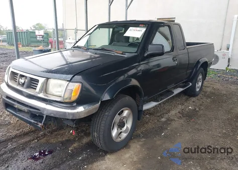2000 Nissan Frontier Se-V6/Xe-V6 z USA, uszkodzony, nr VIN 1N6ED26Y6YC328713